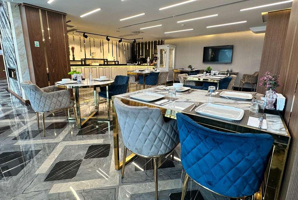 Operla Airport Hotels, Tm Istanbul Restaurant photo